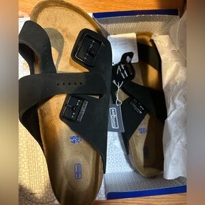 Birkenstock Arizona Sandals NEVER WORN